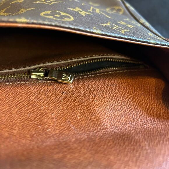 Louis Vuitton St Cloud Vintage Brown Monogram Crossbody Bag Authentic - Picture 7 of 10
